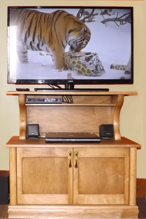 maple tv stand 1